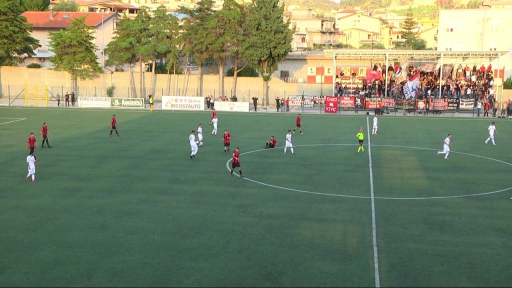 Calcio serie D – Il Roccella cede in casa ai quotati avversari della Nocerina