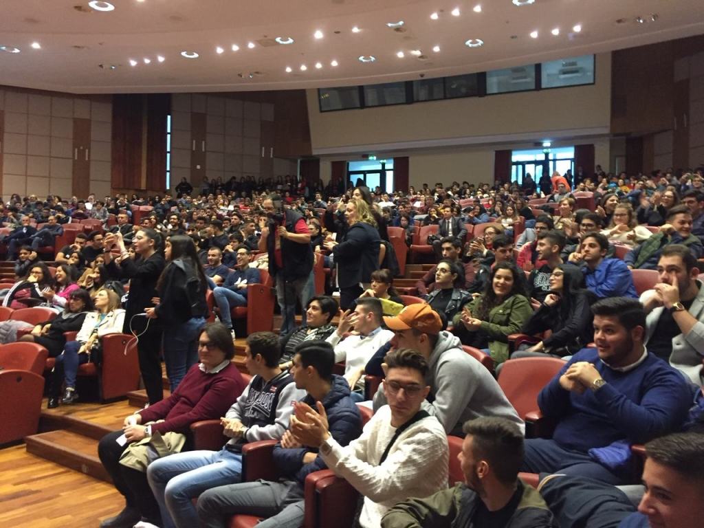 Cinzia Nava, Presidente CRPO, incontra gli studenti reggini