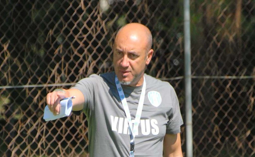 Calcio – Avventura già finita per il reggino Nunzio Zavettieri. Esonerato!