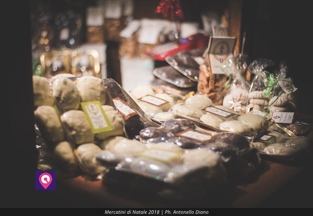 Dalla Calabria a Praga: ecco la degustazione di prodotti tipici a piazza Venceslao