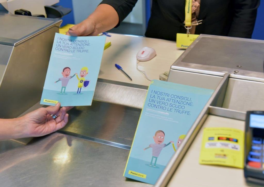 Poste Italiane, negli uffici di Reggio e provincia arriva il “Vademecum antitruffe”