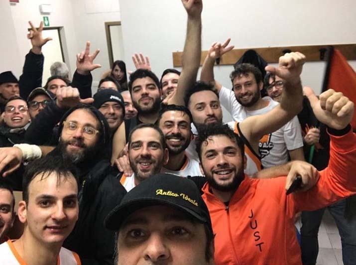 Basket CSI Free – Camminando su un filo in equilibrio