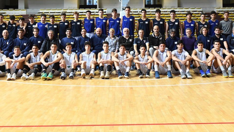 Basket – Reggio si tinge d’azzurro. Al Palacalafiore i tecnici della Nazionale