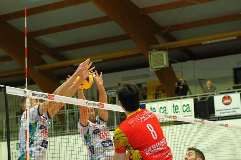 Volley – La Tonno Callipo dura un set. I Campioni del Mondo di Trento espugnano il PalaValentia