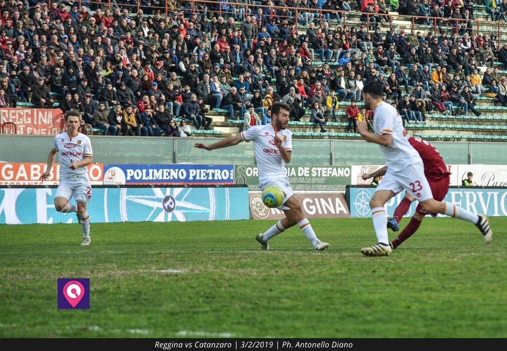 Calcio – Il Catanzaro esce subito. La beffa a gara quasi conclusa