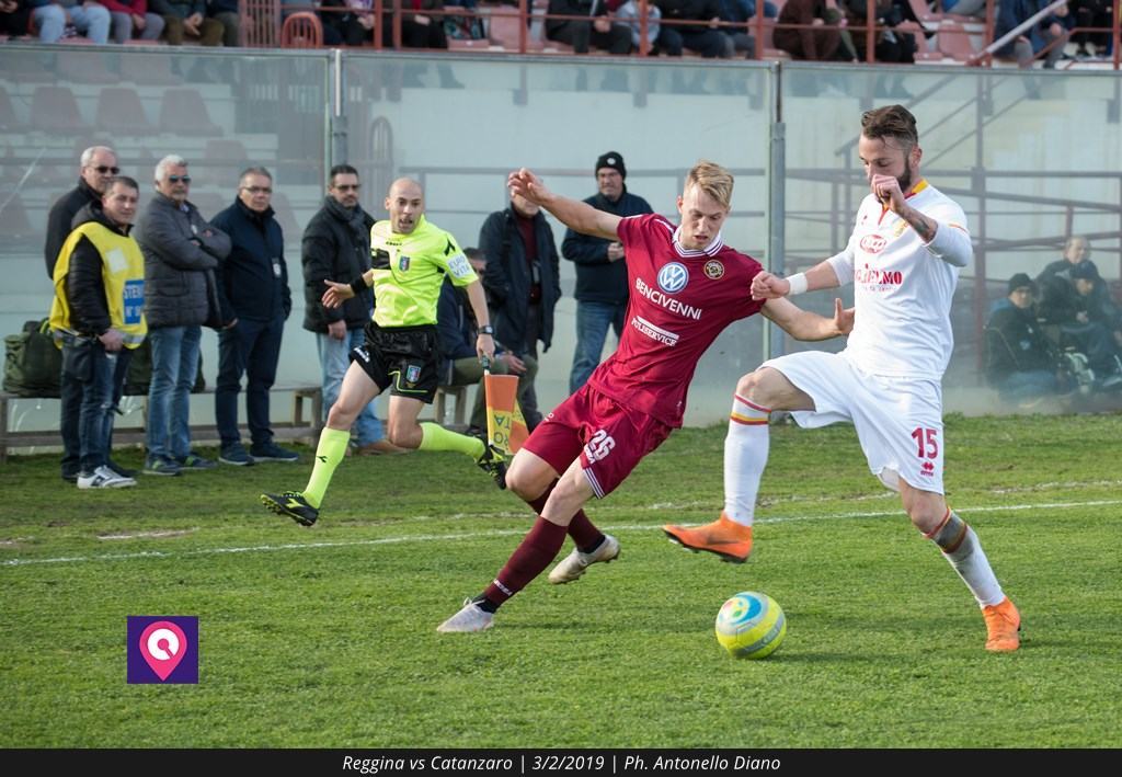 Calciomercato: la Reggina ha individuato il rinforzo per la corsia di destra