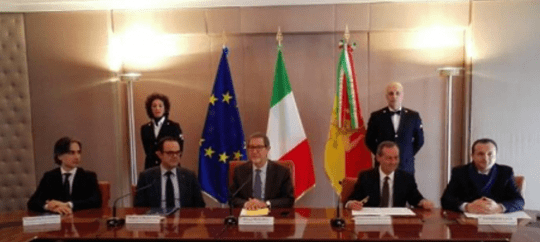 Calabria: firmato l’Accordo con la Sicilia per l’Area integrata dello Stretto di Messina