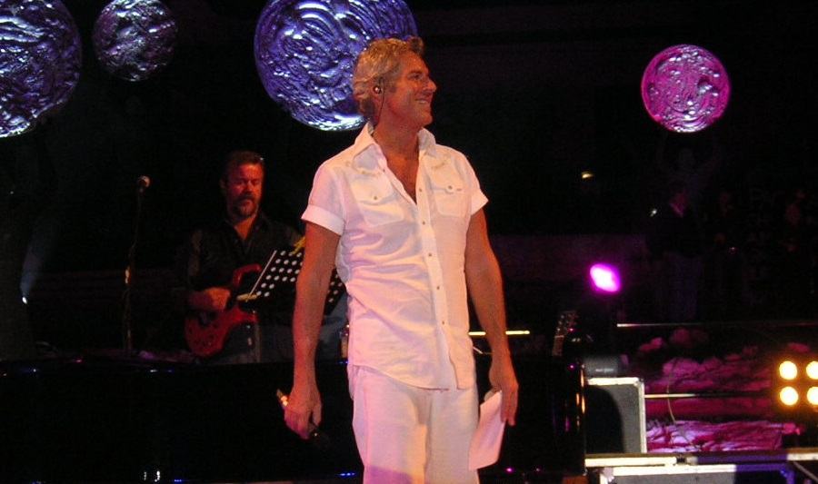 Baglioni a Reggio Calabria, il concerto non verrà recuperato. Le info per il rimborso
