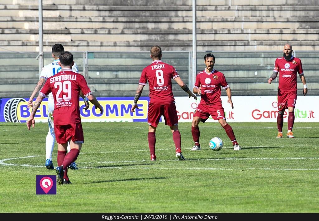 Calcio serie C – Scontro al vertice, scontri play off. Il programma e la classifica