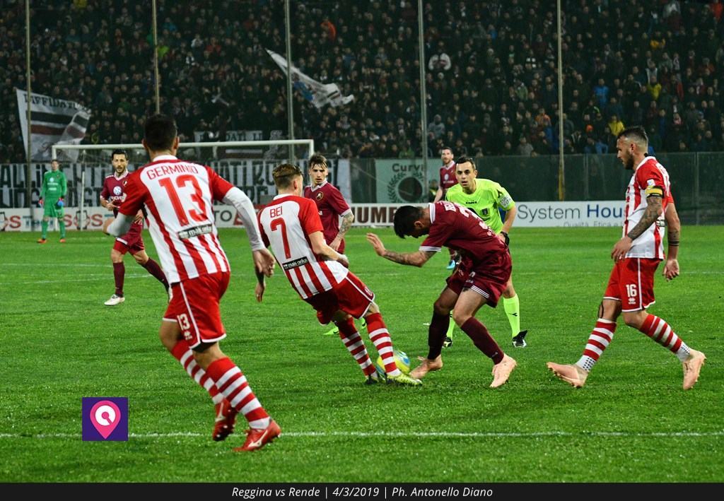 Reggina, che beffa. Amaranto spreconi, il Rende pareggia sul gong