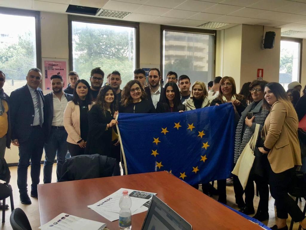 “La primavera dell’Europa” fa tappa al centro Europe Direct di Reggio Calabria