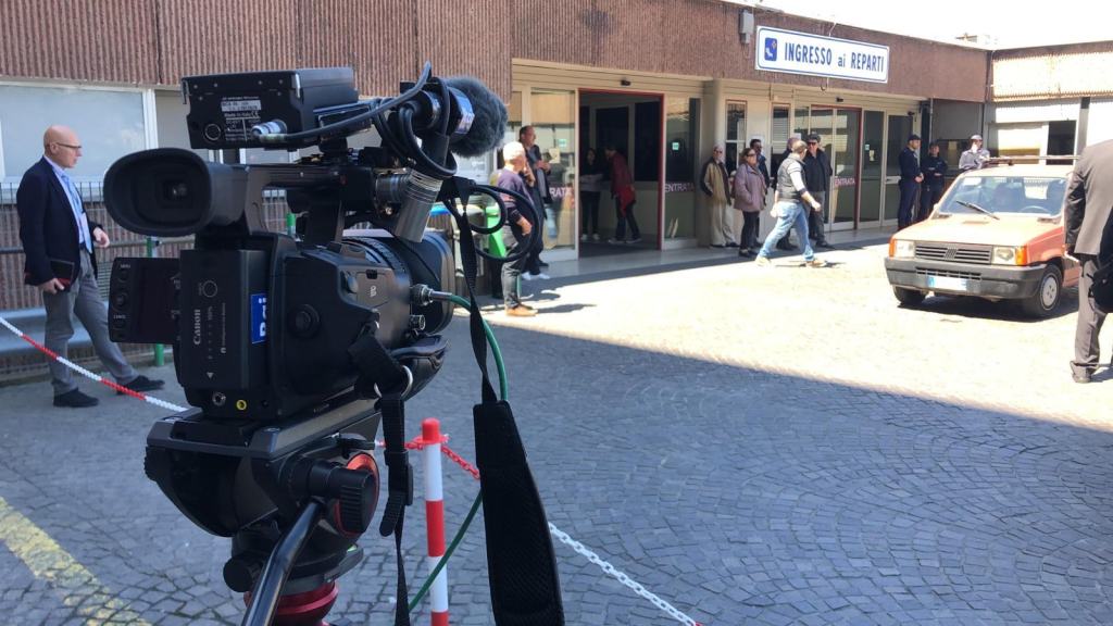 Reggio, il Premier Conte in visita al Grande Ospedale Metropolitano