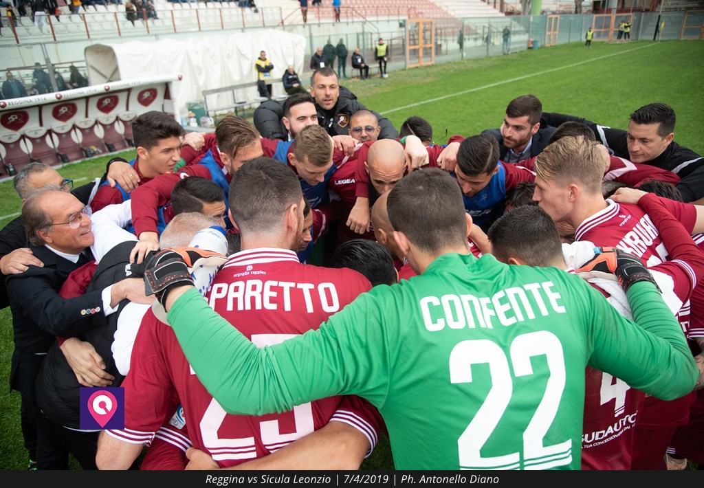 Reggina implacabile, il sorriso è doppio: vittoria e play-off in tasca