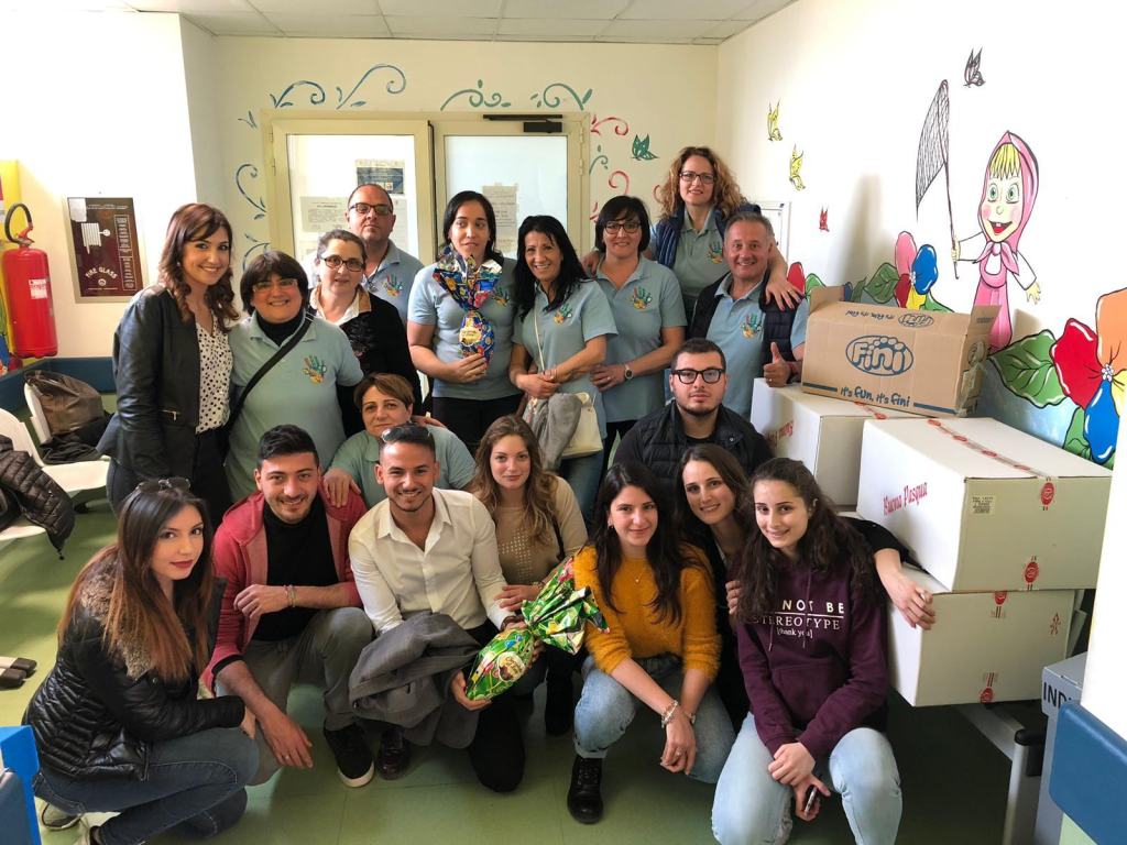 Pasqua in ospedale, ai Riuniti di Reggio arriva la sorpresa con una grande donazione