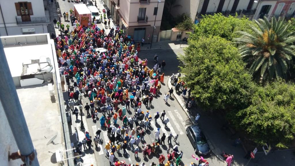 Nagar Kirtan: la comunità Sikh festeggia lungo le strade insieme ai reggini – FOTO