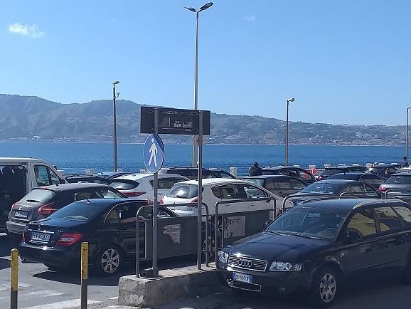 Navigazione sullo Stretto, Catalano (Destre Unite): “Abbassare le tariffe e liberalizzare gli attracchi”