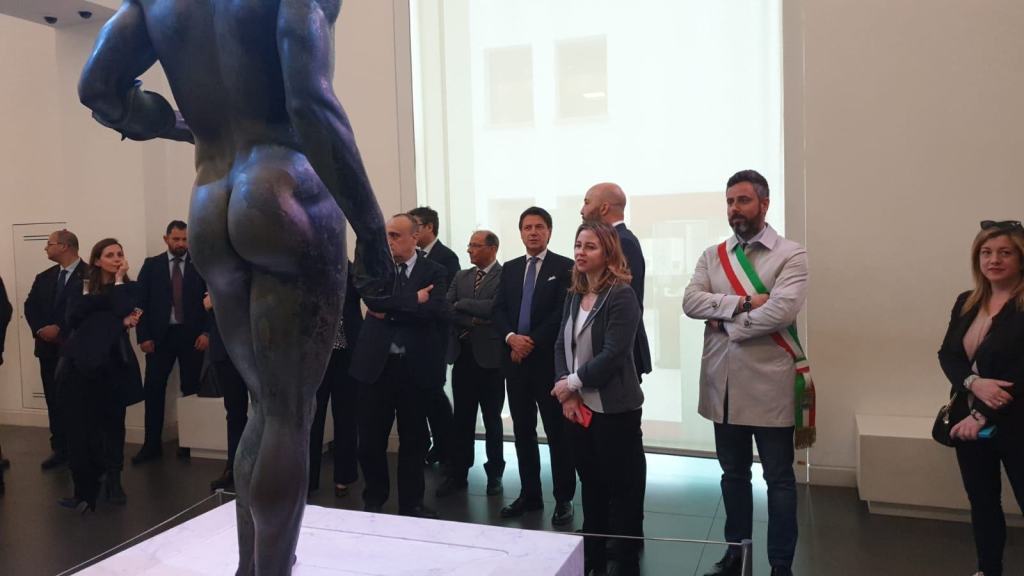 Cdm a Reggio, Ministri e Premier al cospetto dei Bronzi di Riace – FOTO