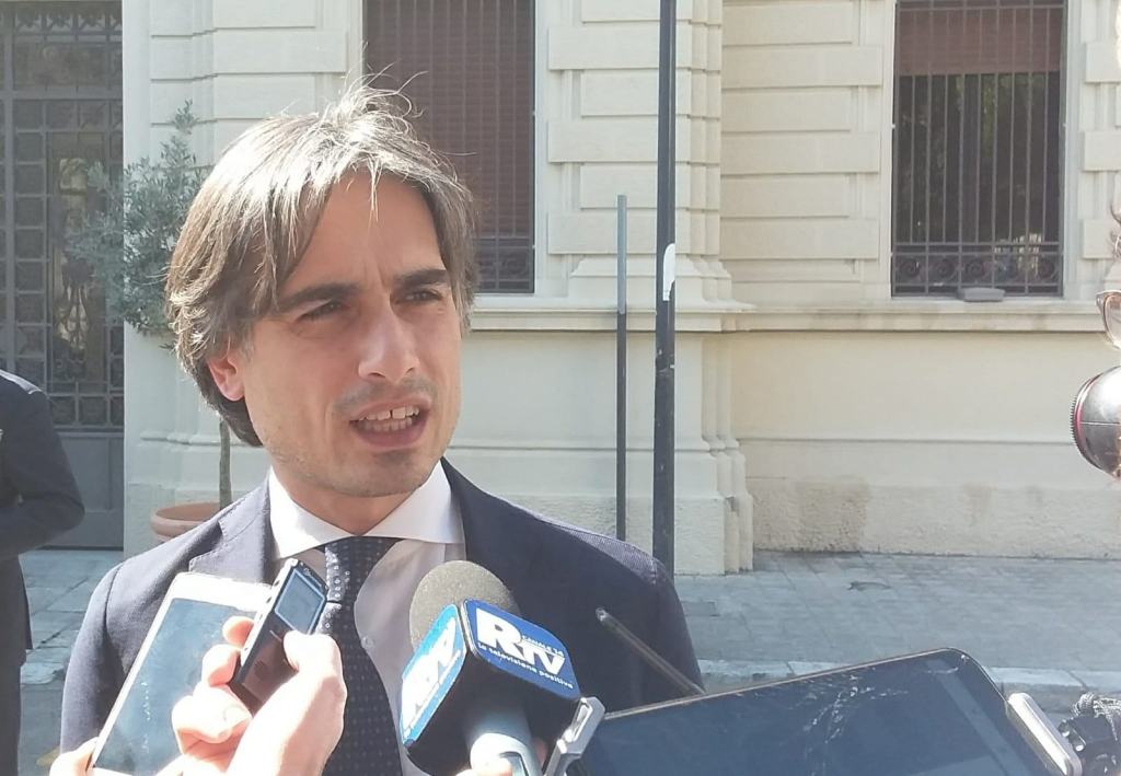 Falcomatà: “Approvata assunzione vigili e uffici comunali ‘plastic free’ “
