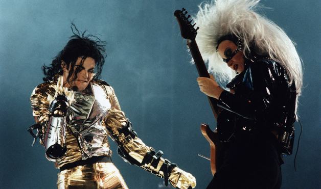 In provincia di Reggio Calabria il concerto di Jennifer Batten, ex chitarrista di Michael Jackson