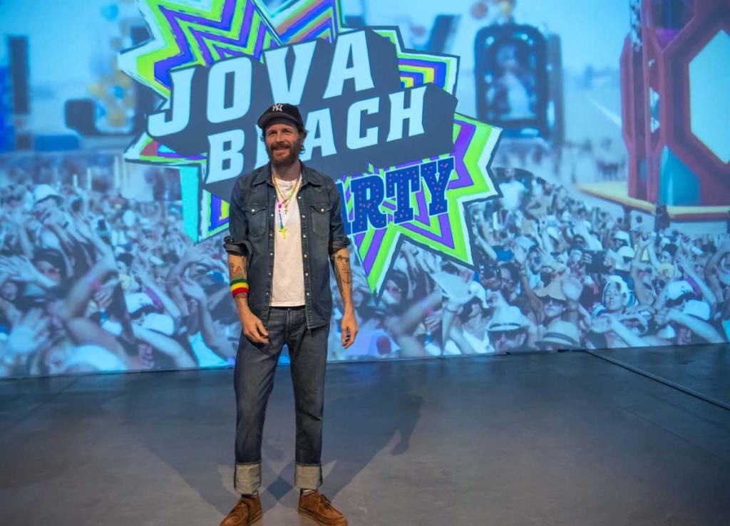 Jova Beach Party, Lorenzo Cherubini pronto a sposare una coppia calabrese