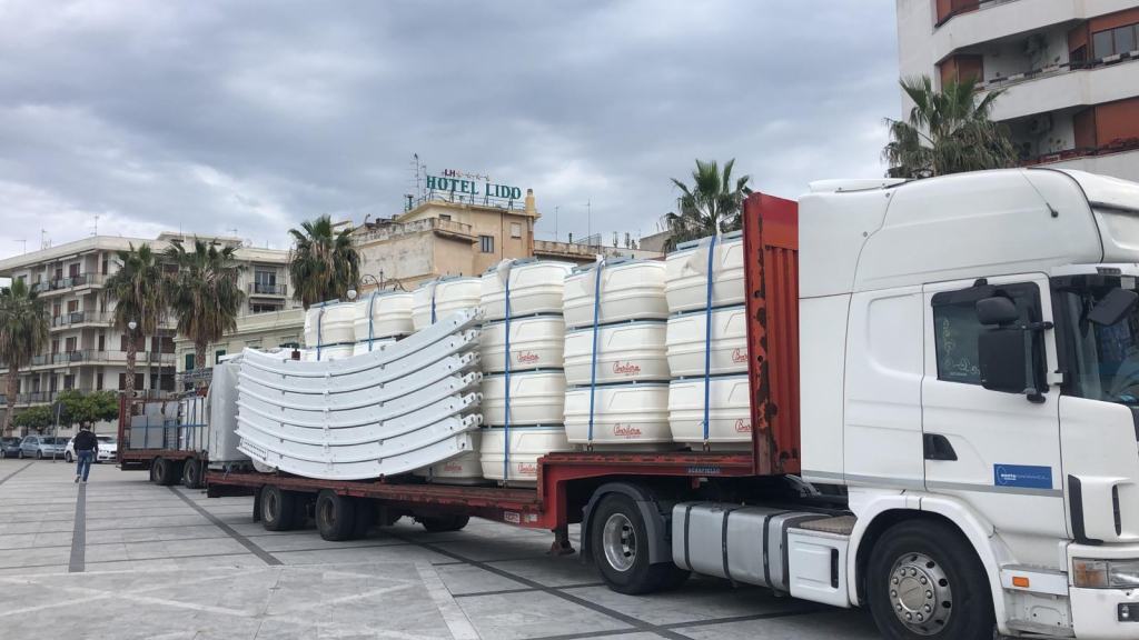 Ruota panoramica a Reggio Calabria, cominciano i lavori – FOTO