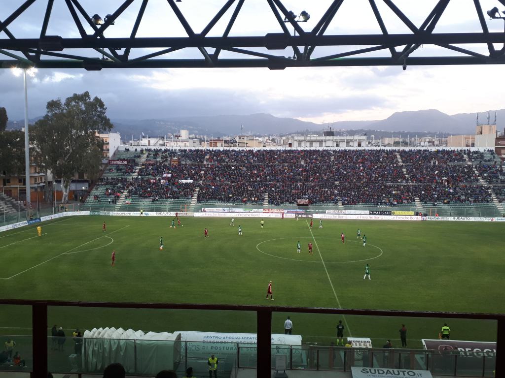 Fine primo tempo al Granillo: ospiti avanti