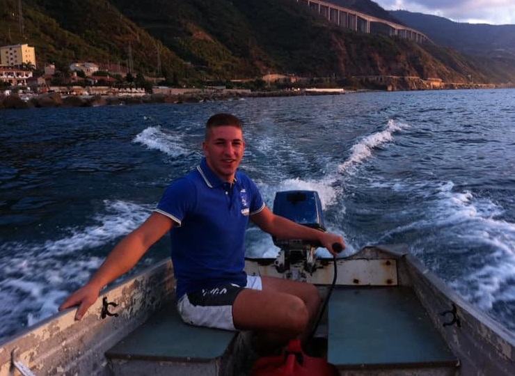 Bagnara piange Nicola, il 26enne scomparso in un incidente a Scilla