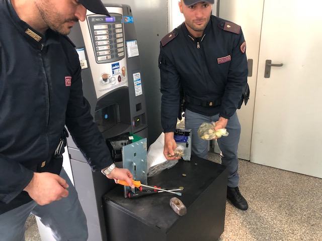 Falcomatà alla Questura reggina: “Grazie a Vallone ed ai suoi infaticabili uomini”