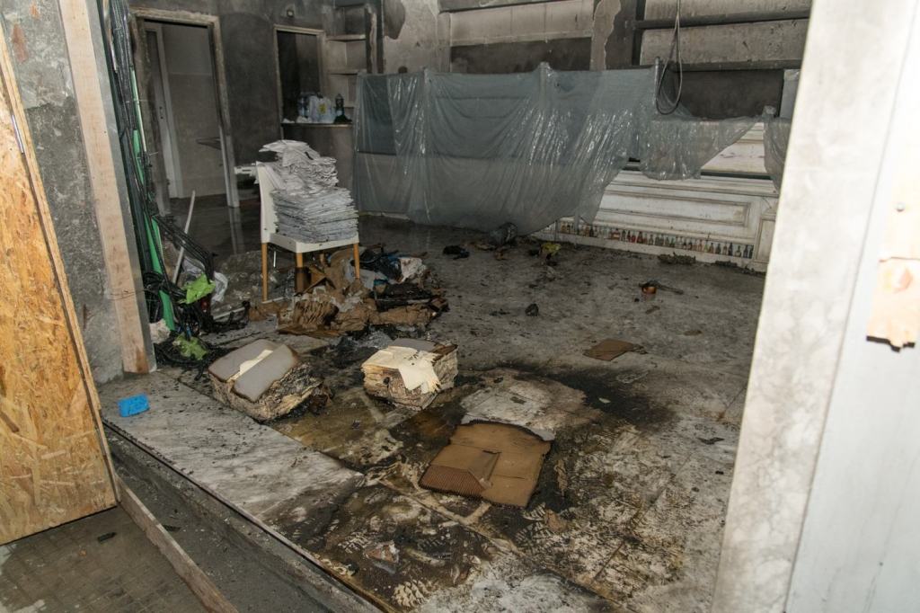 Reggio, bar di viale Calabria colpito nuovamente dalle fiamme