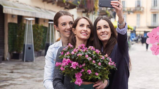 Festa della Mamma, anche a Reggio Calabria l’Azalea della ricerca
