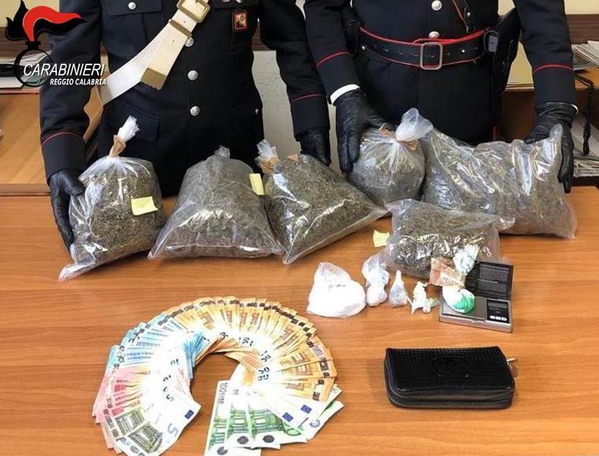 Cocaina e marijuana in cantina, arrestato un uomo a Reggio Calabria