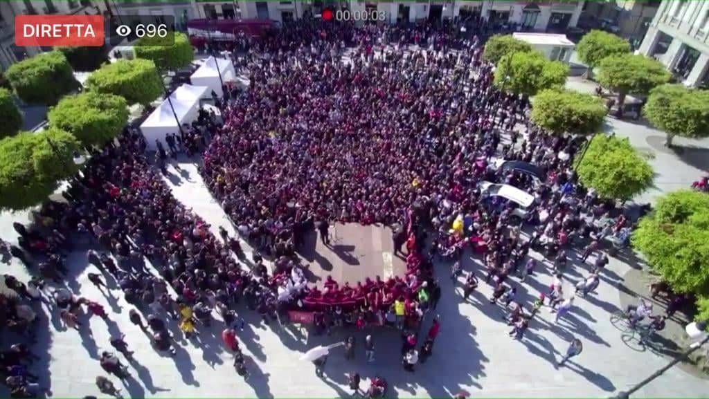 Reggina e Reggio, meraviglioso abbraccio. Sui social è sempre derby con il Messina…