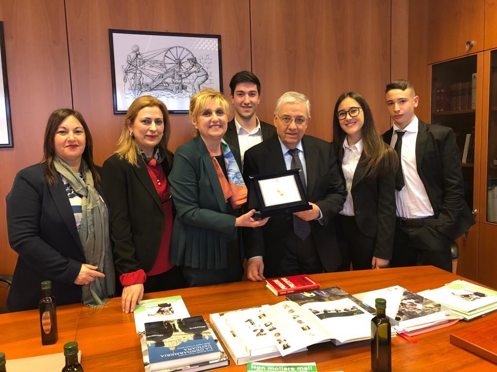 Conferito premio Valarioti Impastato al Procuratore Giuseppe Pignatone