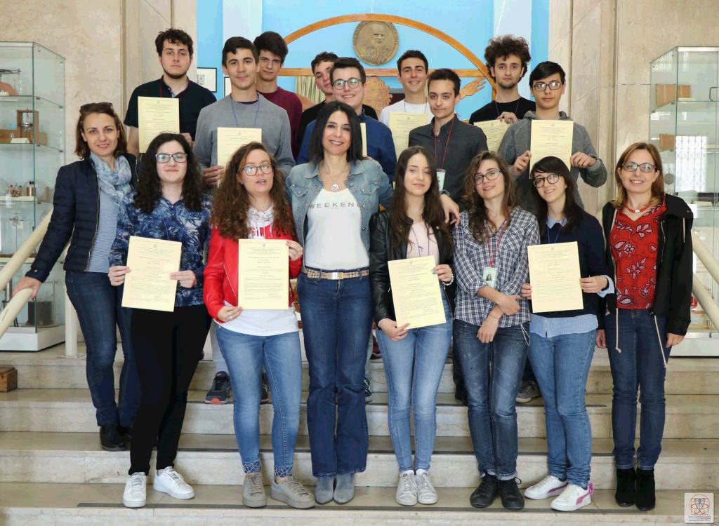 Nuovo riconoscimento per gli studenti del liceo Vinci: arriva la certificazione di lingua latina