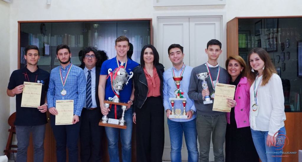 Gli studenti reggini del liceo Vinci conquistano il 1° premio alle Olimpiadi della Cultura