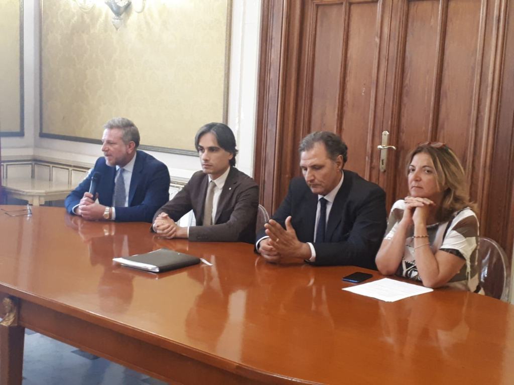 ‘Punto Città’, nuovo servizio per i detenuti. Siviglia e Tessitore: “Grande segno di civiltà”