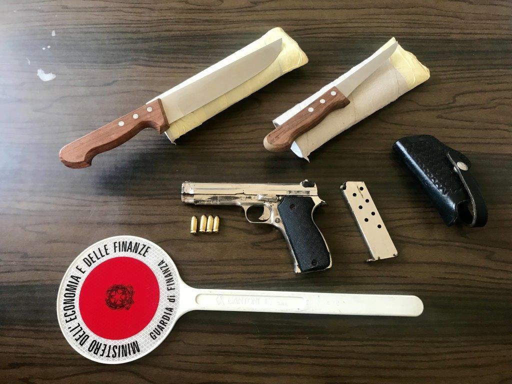 Era in un possesso di un’arma clandestina, arrestato un 61enne reggino