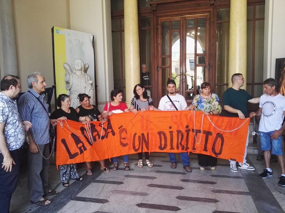 Alloggi popolari, nuova protesta al comune di Reggio Calabria ma nessuna novità