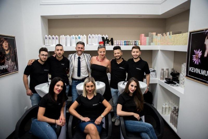 ‘Lele Style’ ha una nuova idea in testa: apre il salone dedicato alle donne – FOTO