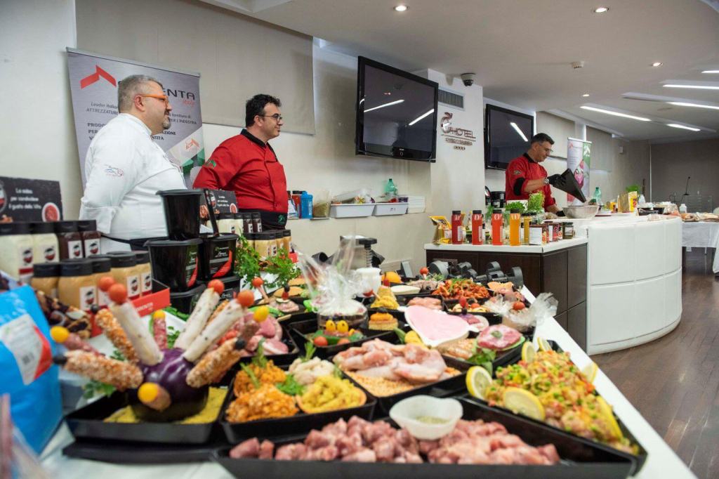 Grande successo a Reggio Calabria per il corso “Alimenta”: come preparare il banco carne