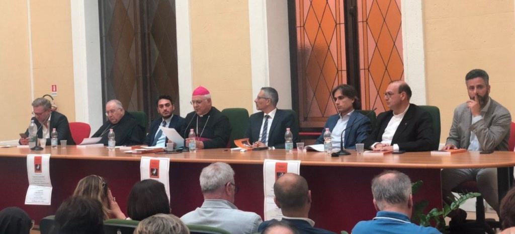 Libro Don Giacomo D’Anna, Falcomatà: “Giustizia e misericordia viaggiano sugli stessi binari”