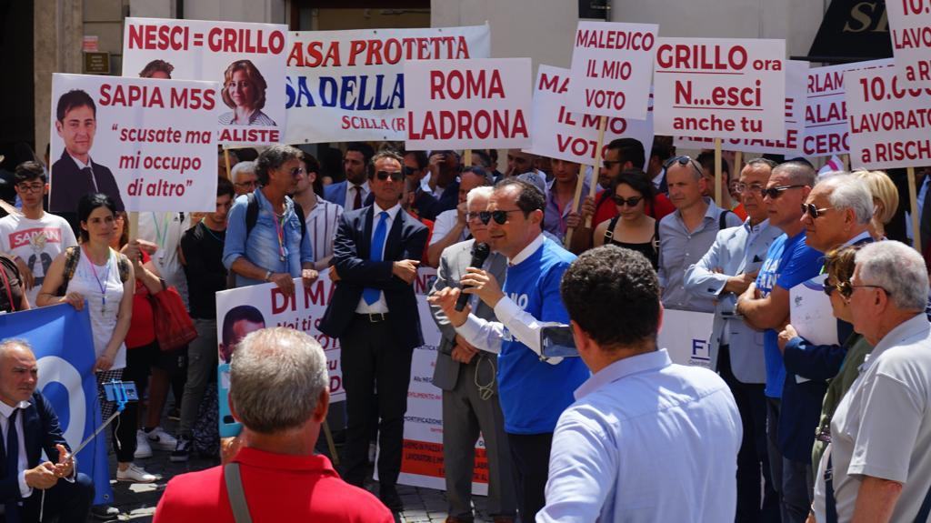 Una delegazione di reggini a Montecitorio. Siclari: “Abbiamo colpito nel segno” – FOTO