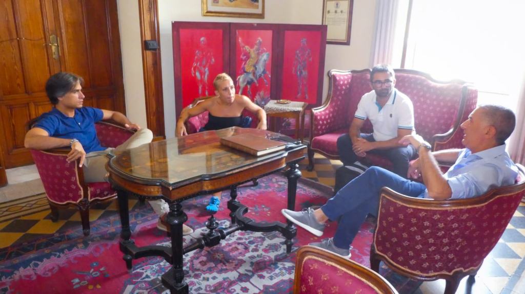 Una mostra per l’Hospice a Palazzo San Giorgio, Falcomatà: “Non vi lasceremo soli”
