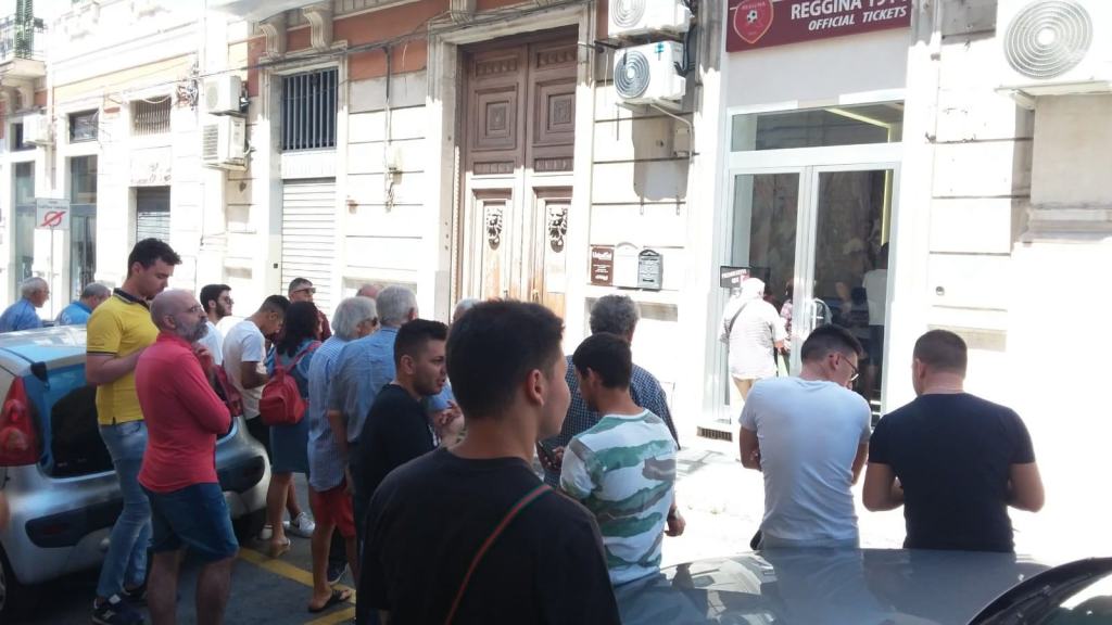 Reggina: gli abbonamenti superano quota 3000. Il dato ufficiale