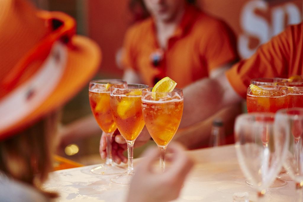 Aperol Spritz: Reggio Calabria si tinge di arancione per una serata in pieno stile #HappyTogether