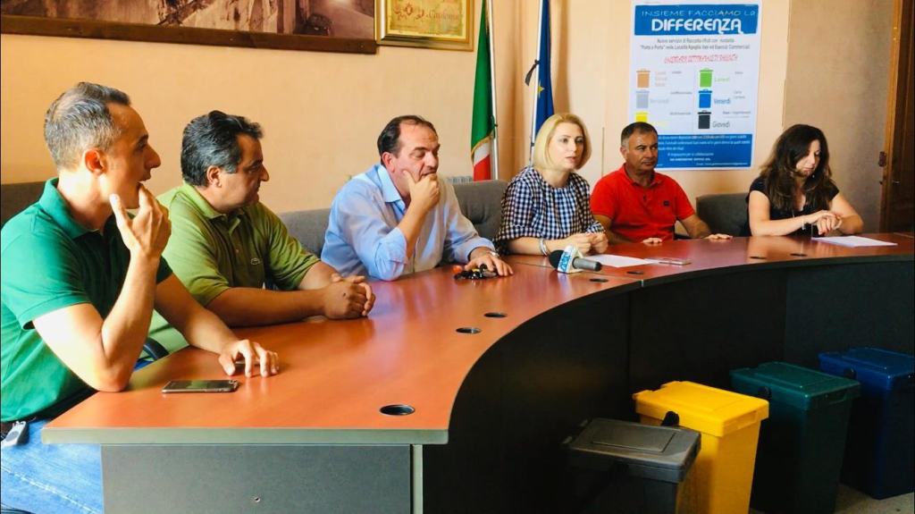 Caulonia, al via la differenziata. Belcastro: “Una sfida che vogliamo vincere”