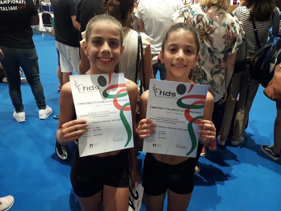 Due atlete reggine finaliste al Campionato Italiano di Categoria di danza Sportiva Fids