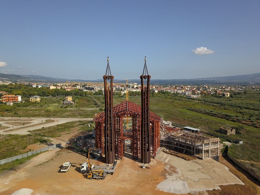 In Calabria il gigante d’acciaio griffato FMB Tubes