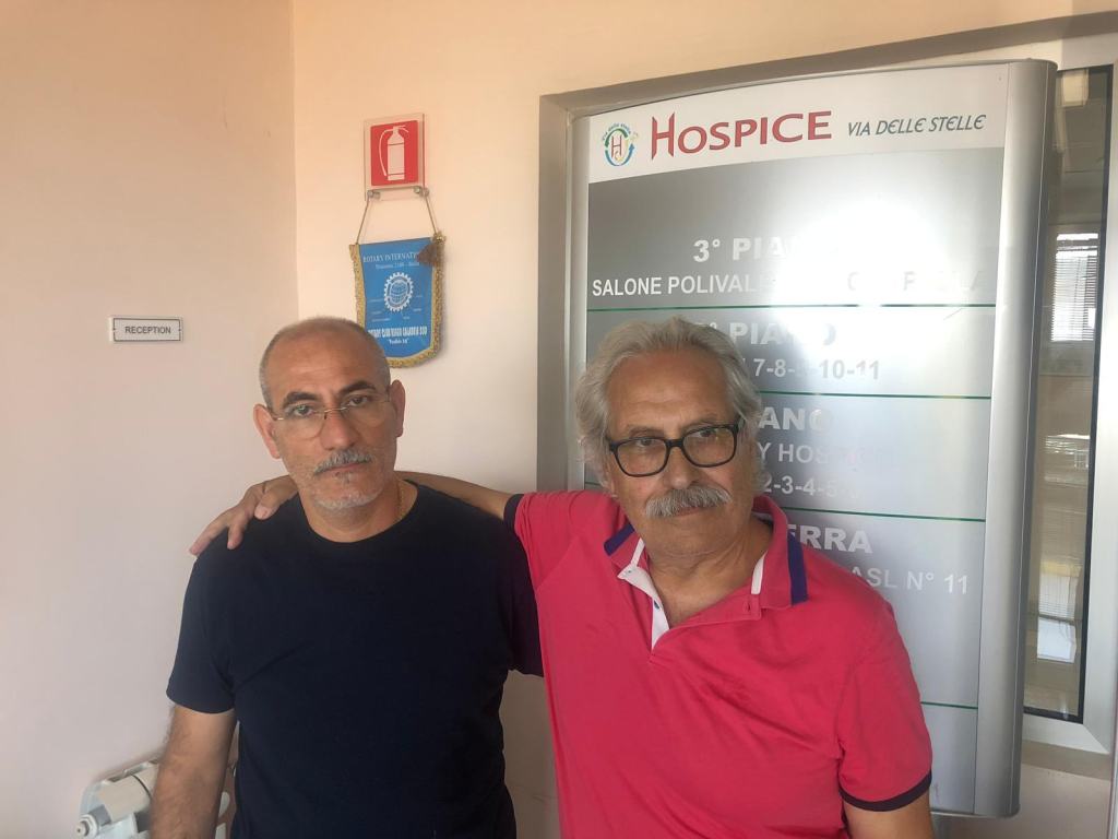 Hospice, volontari e ausiliari: “Lasciateci qui, è una seconda famiglia”