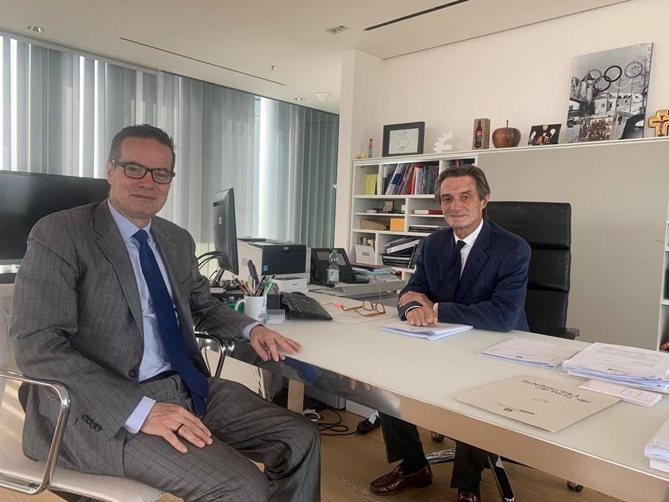 Attilio Fontana riceve Klaus Davi: ‘Ama il Sud e la Calabria’